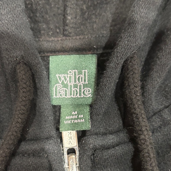 Wild Fable Cropped Black Hoodie with Zip - Picture 2 of 5